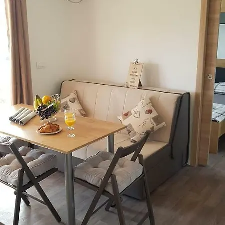 Mobilna Kuca Anita Holiday park Tisno
