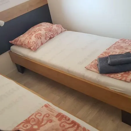 Mobilna Kuca Anita 3* Tisno